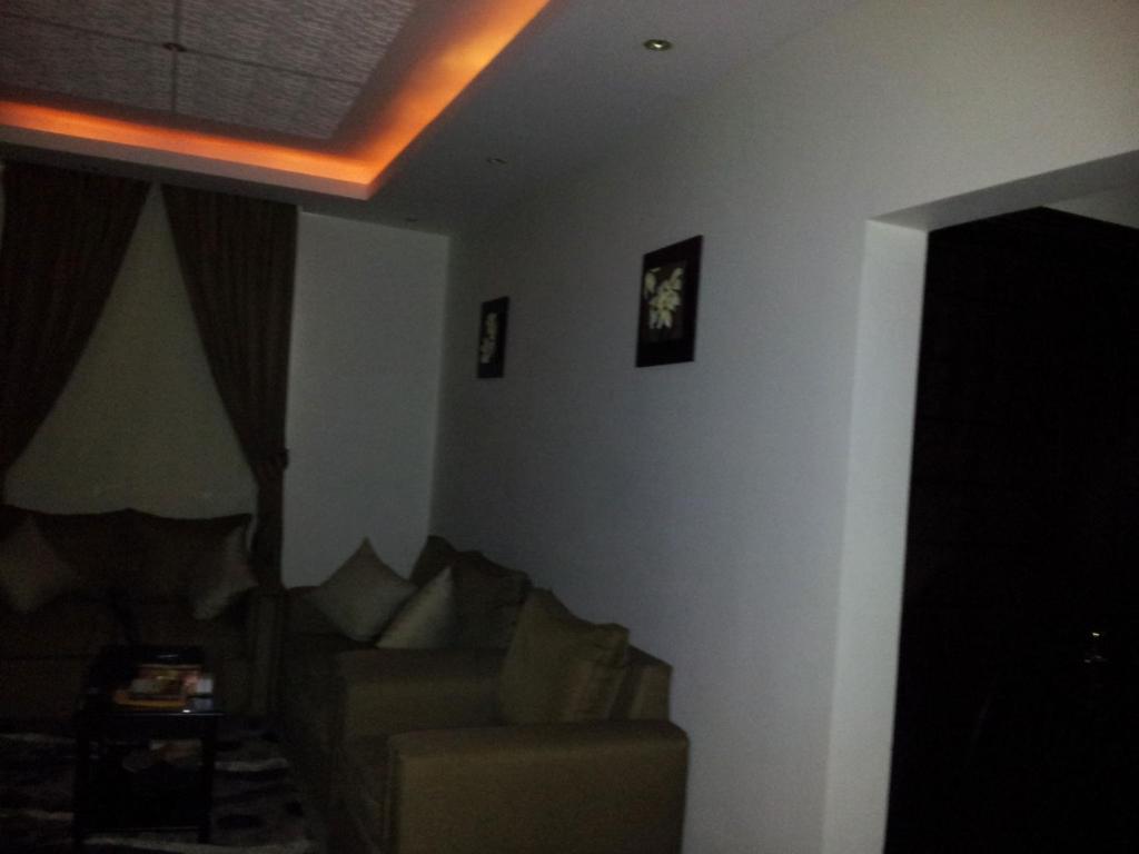Dorar Darea Serviced Apartments - Al Malqa Riyadh Room photo